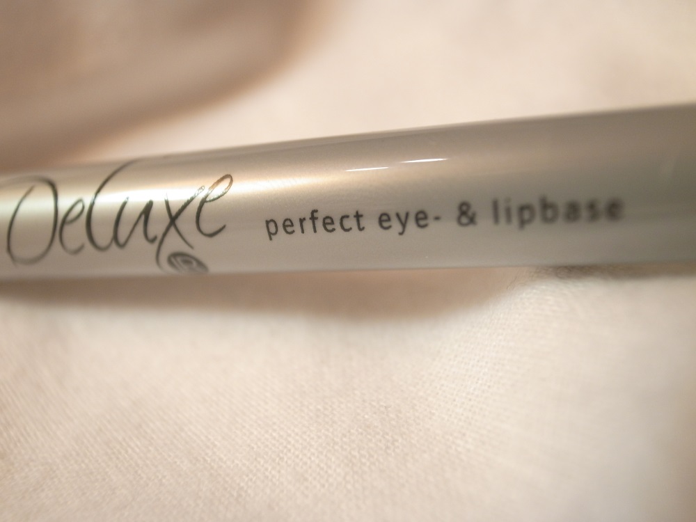 Deluxe perfect eye- & lipbase