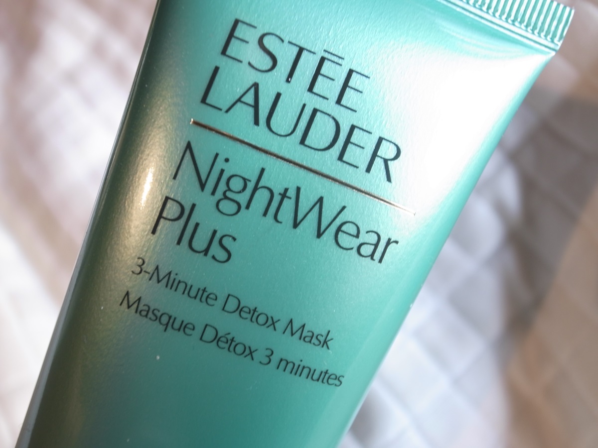 Estée Lauder Die neue Nachtmaske NightWear Plus Detox Mask
