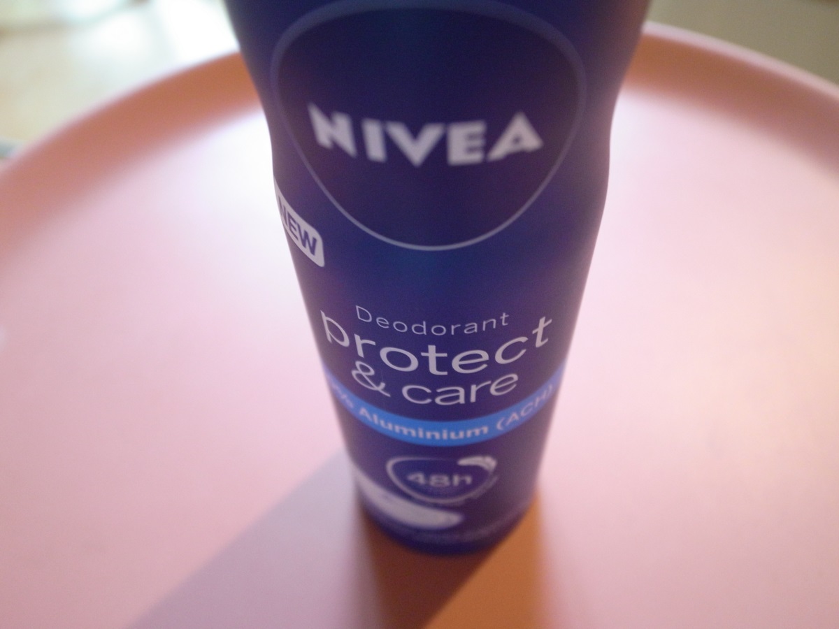 PROTECT & CARE Deodorant von NIVEA ohne Aluminium und Alkohol